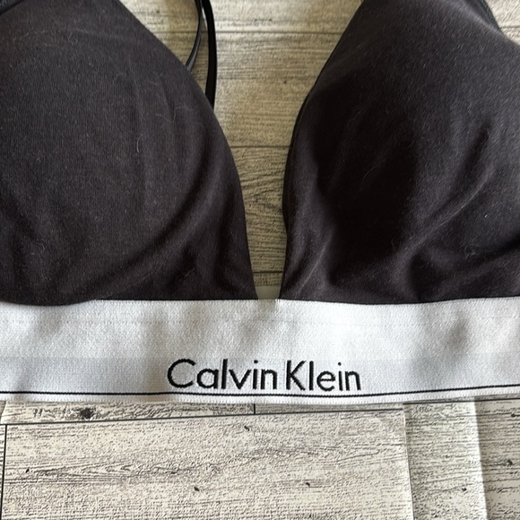 Calvin Klein Modern Cotton Lightly Lined Triangle Bralette size large - Picture 2 of 6